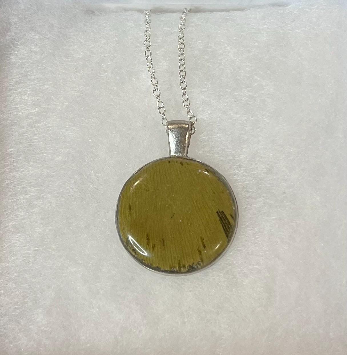 Ginkgo Leaf Necklace| Leaf Necklace| Handmade Pressed Leaf Necklace| Floral Necklace