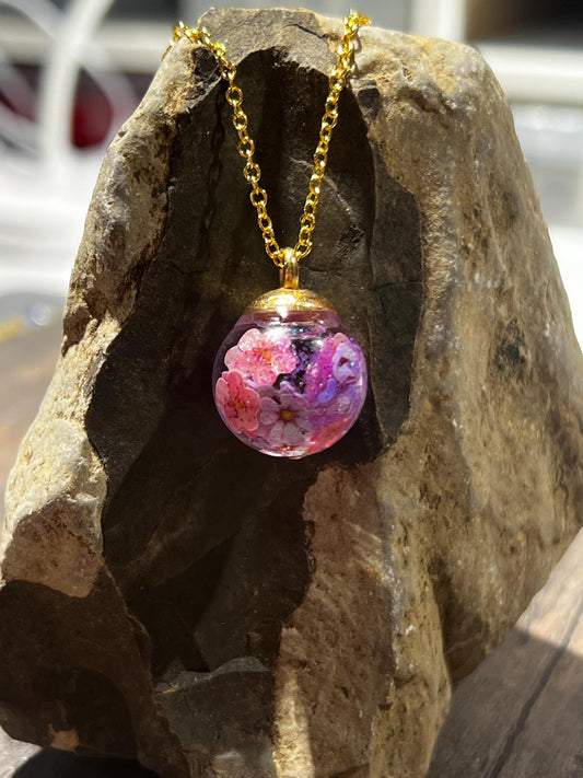 Glittery Daisy Bauble Necklace | Personal Snow Globe Necklace