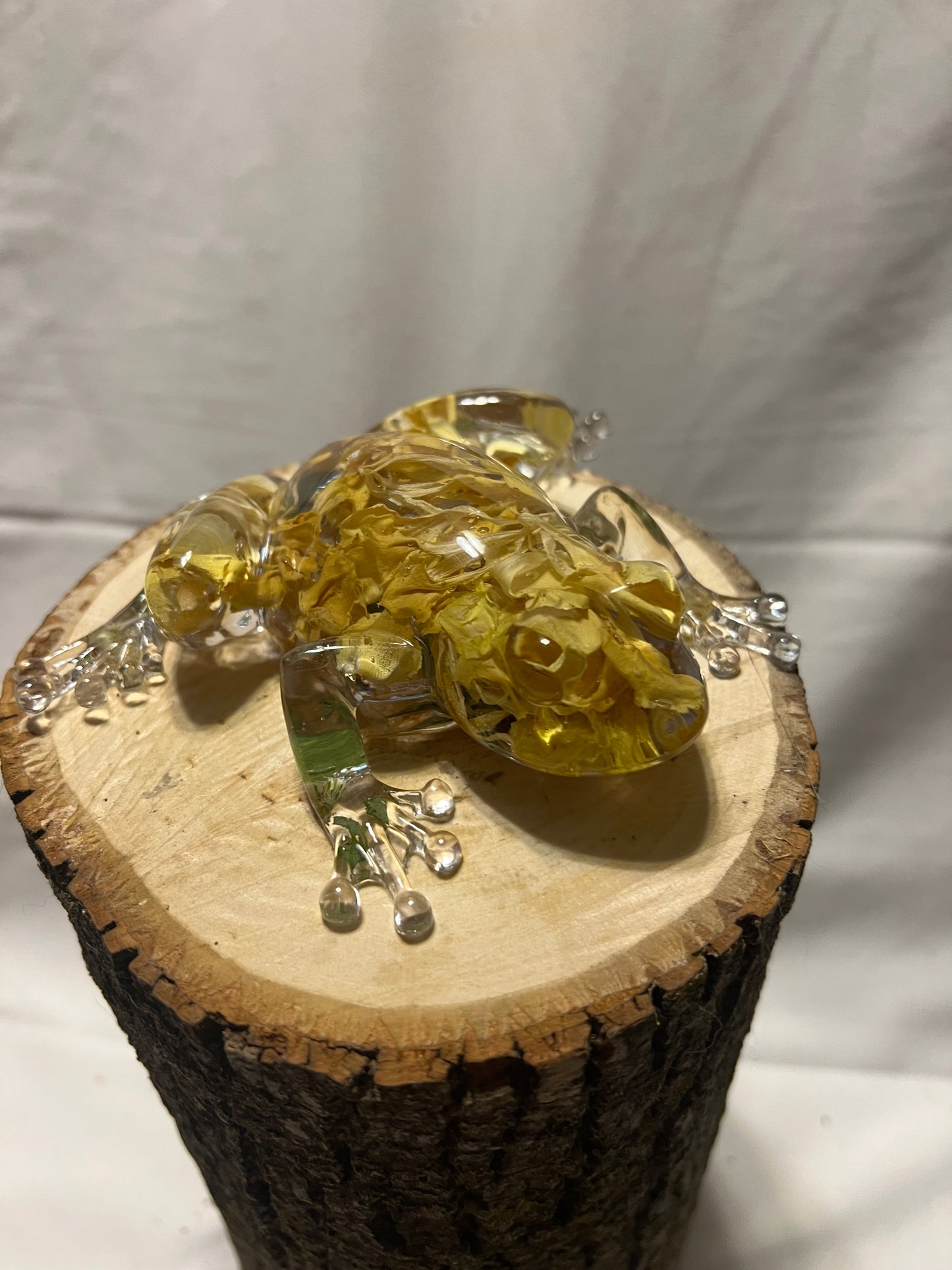 Yellow Stock Resin Frog – Botanical Sculpture with Real Flowers – Handmade Art