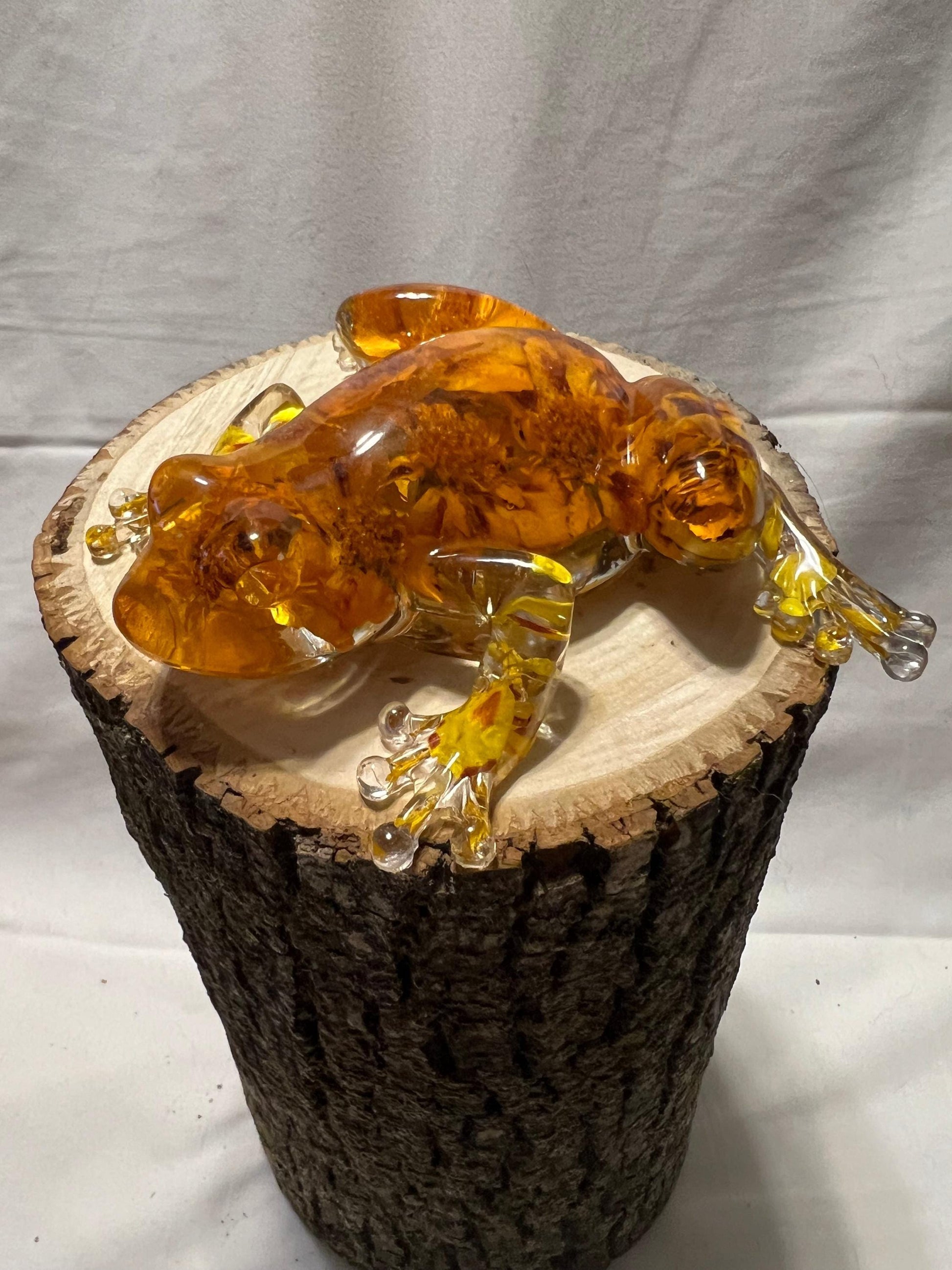 Marigold Resin Frog – Handmade Botanical Frog Sculpture – One of a Kind Nature Art - Resin Frog Decor - Marigold Petals